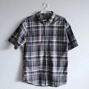 Eddie Bauer Men's TL Buttoned Short Sleeve Classic Fit Collared T-Shirt Top